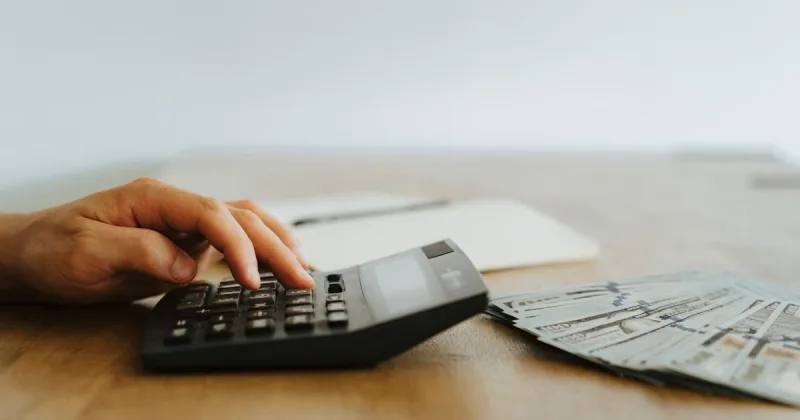 Contrat fixe ou variable : la sécurité, à quel prix ?